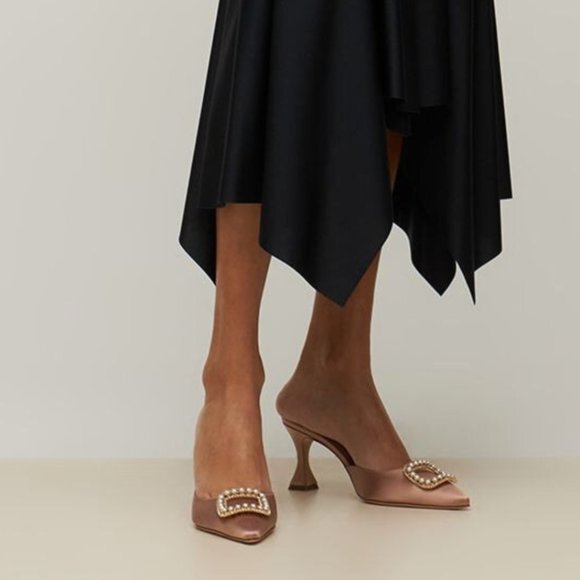 Manolo Blahnik Pearl Fabetamu Mule 38.5 - Picture 15 of 15